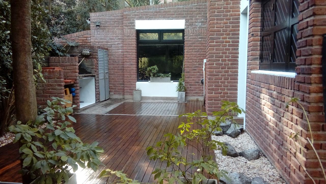 Petua Mar del Plata Exterior foto